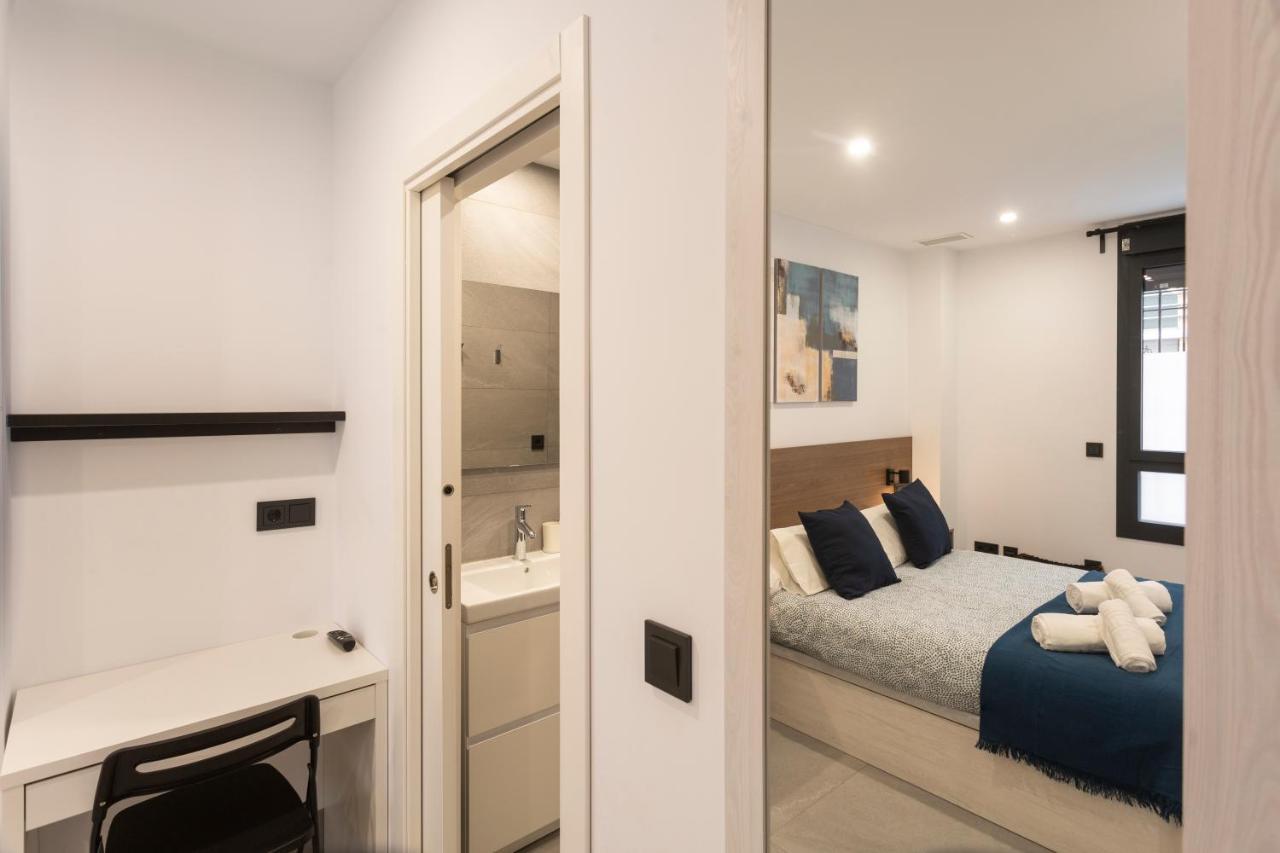 Apartamentos Bajeles Sevilla Urban Экстерьер фото