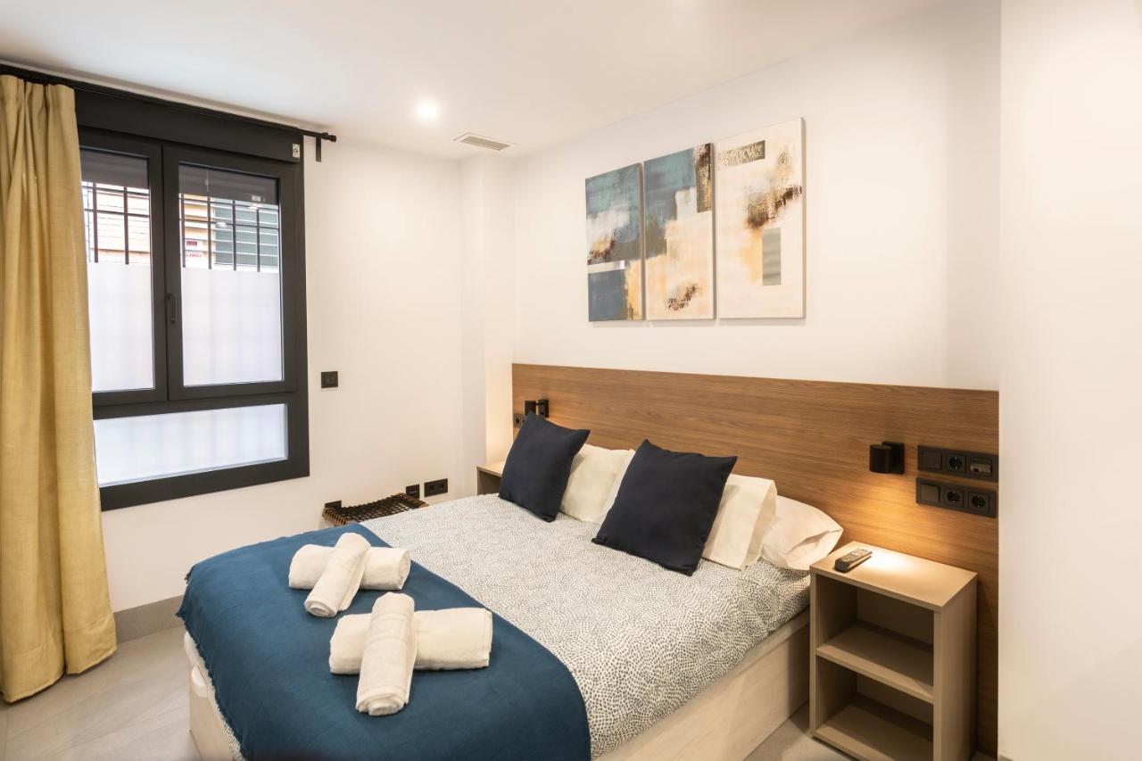 Apartamentos Bajeles Sevilla Urban Экстерьер фото