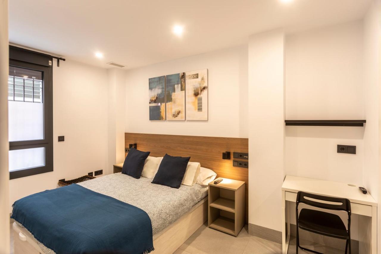 Apartamentos Bajeles Sevilla Urban Экстерьер фото