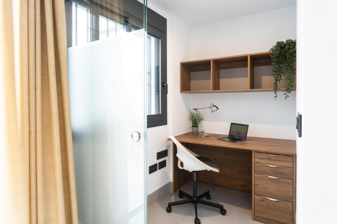 Apartamentos Bajeles Sevilla Urban Экстерьер фото