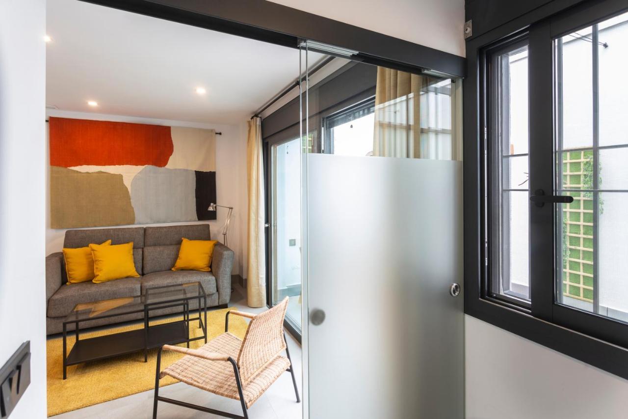 Apartamentos Bajeles Sevilla Urban Экстерьер фото