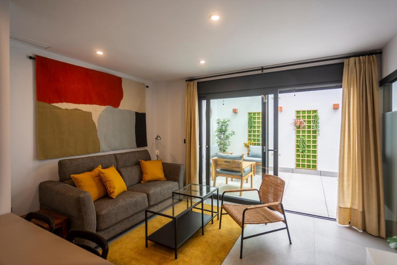 Apartamentos Bajeles Sevilla Urban Экстерьер фото