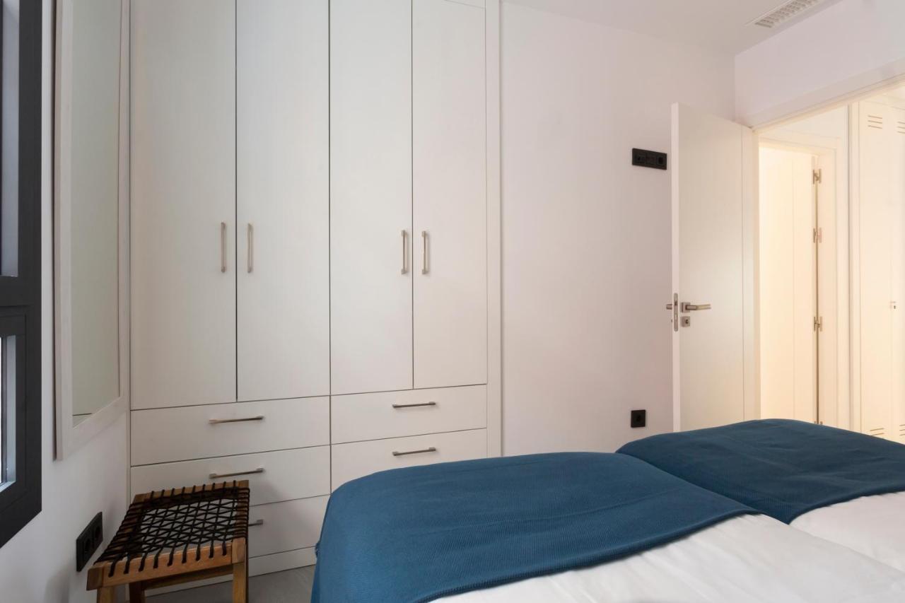 Apartamentos Bajeles Sevilla Urban Экстерьер фото