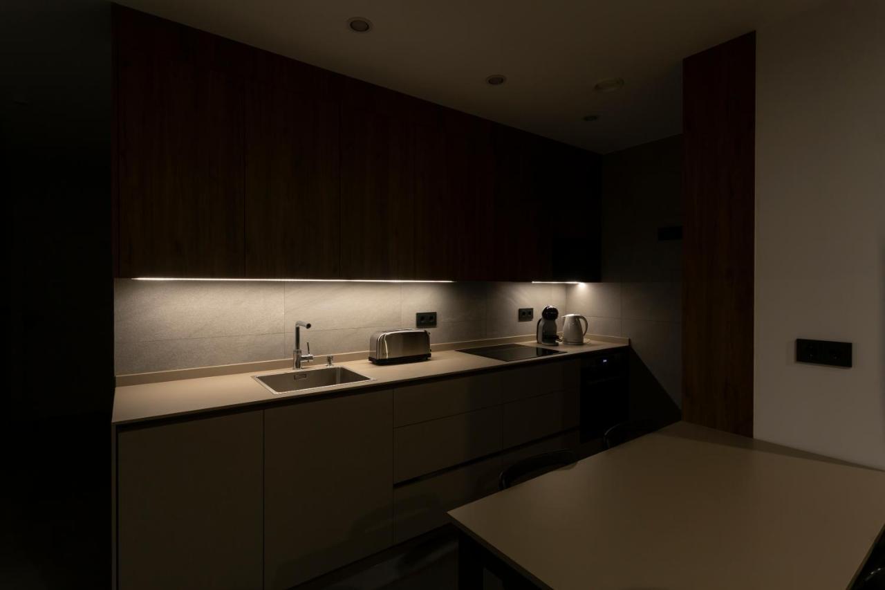 Apartamentos Bajeles Sevilla Urban Экстерьер фото